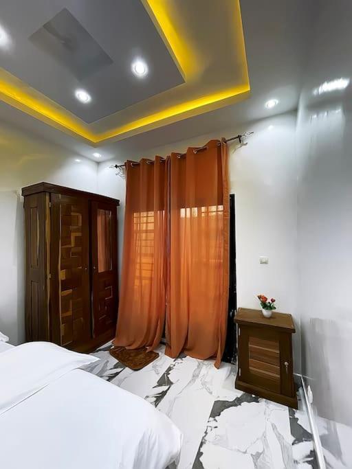 Villa Adja Nafy A Saly Gandigal Exterior foto