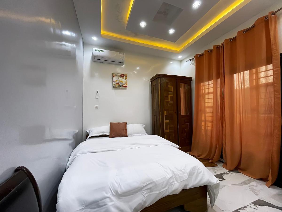 Villa Adja Nafy A Saly Gandigal Exterior foto
