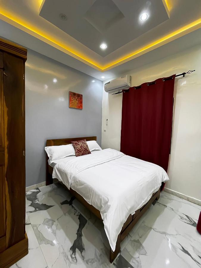 Villa Adja Nafy A Saly Gandigal Exterior foto